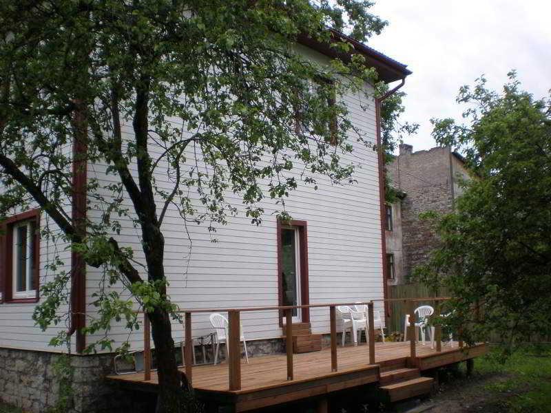 Vabriku Guesthouse Tallinn Exteriör bild