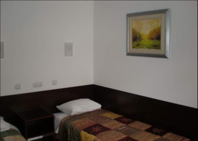 Vabriku Guesthouse Tallinn Rum bild